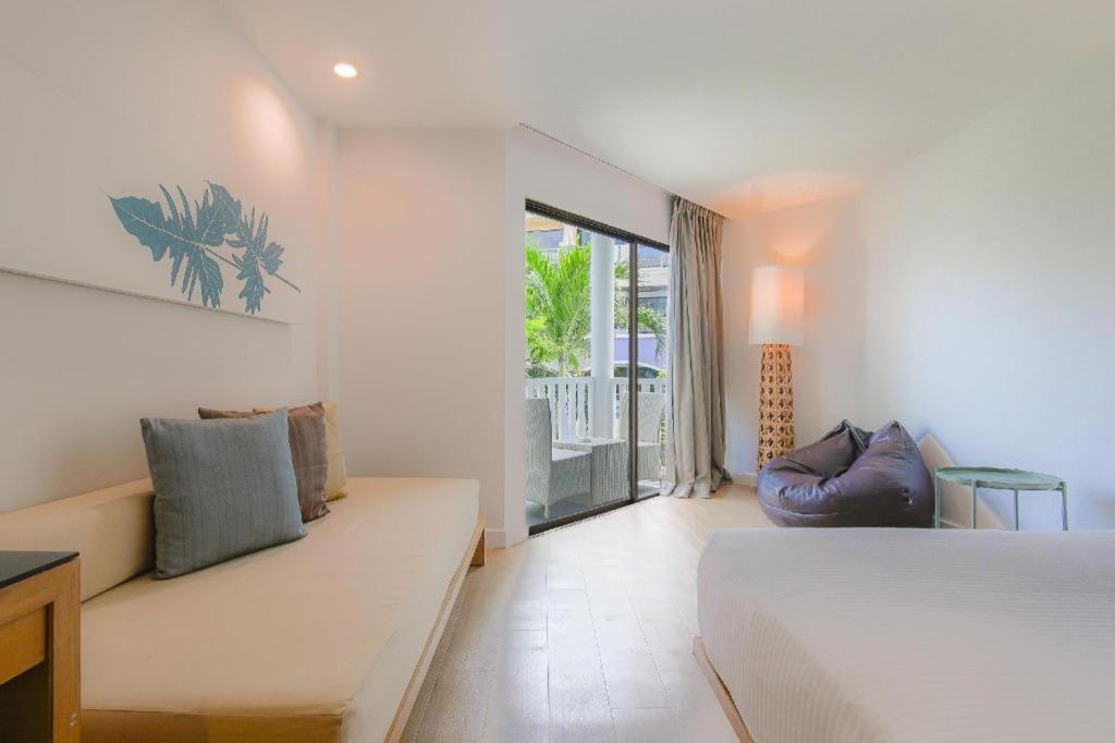 Ramada By Wyndham Phuket Southsea Hotell Karon Eksteriør bilde