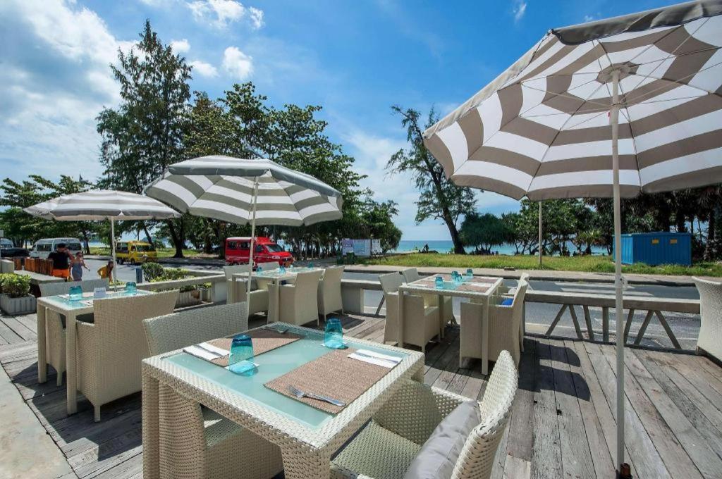 Ramada By Wyndham Phuket Southsea Hotell Karon Eksteriør bilde